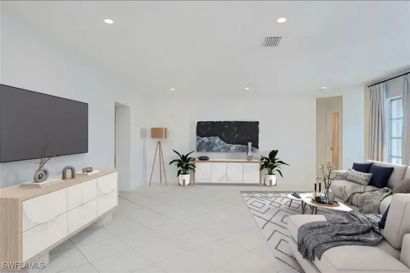 Picture of 189 Mentor Dr, Naples FL 34110
