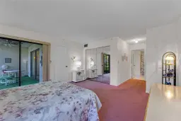 Picture of 2205 S Cypress Bend Dr 104, Pompano Beach, FL 33069