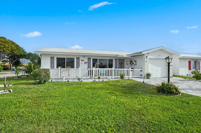 Picture of 2305 SW 21St Terrace, Boynton Beach FL 33426