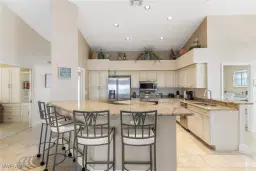 Picture of 9381 White Hickory Ln, Fort Myers, FL 33912