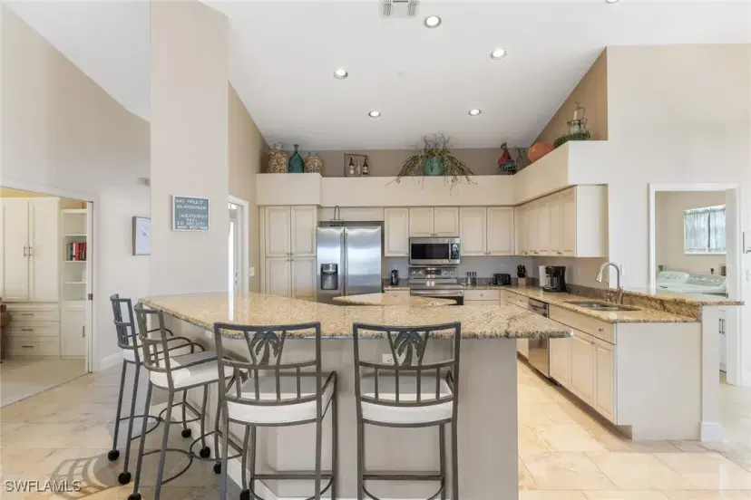 Picture of 9381 White Hickory Ln, Fort Myers FL 33912