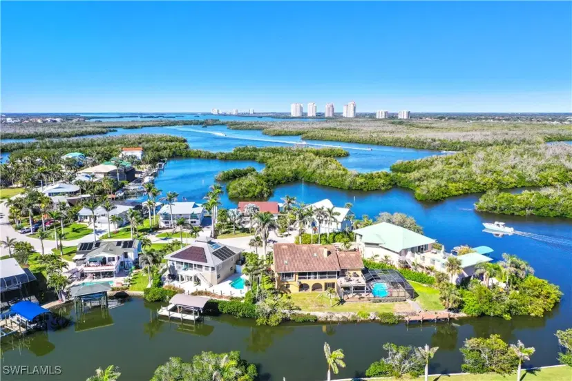 Picture of 5600 Bonita Beach Rd 4-004, Bonita Springs FL 34134