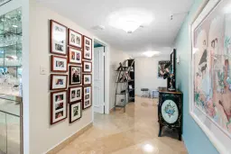 Picture of 2480 Presidential Way 204, West Palm Beach, FL 33401