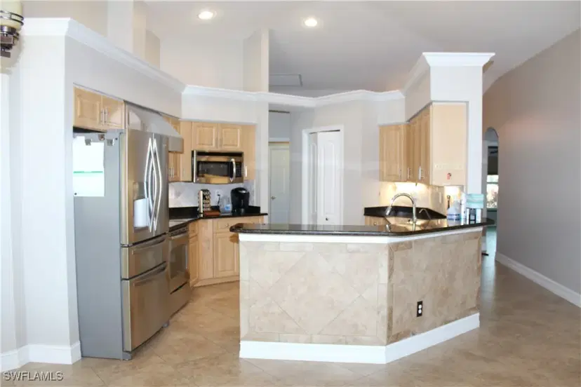 Picture of 2276 Heritage Greens Dr, Naples FL 34119