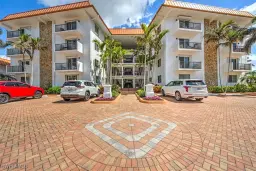 Picture of 2900 Gulf Shore Blvd N 410, Naples, FL 34103