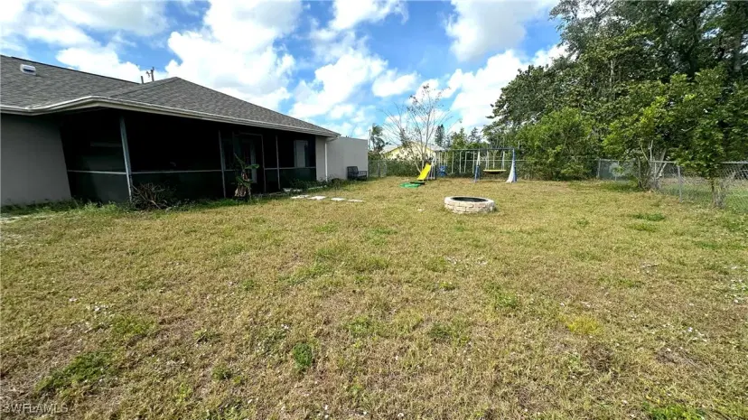 Picture of 1311 SE 11Th St, Cape Coral FL 33990