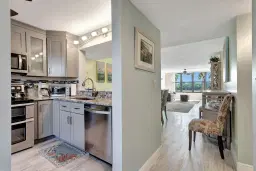Picture of 2767 Carambola Cir 304, Coconut Creek, FL 33066