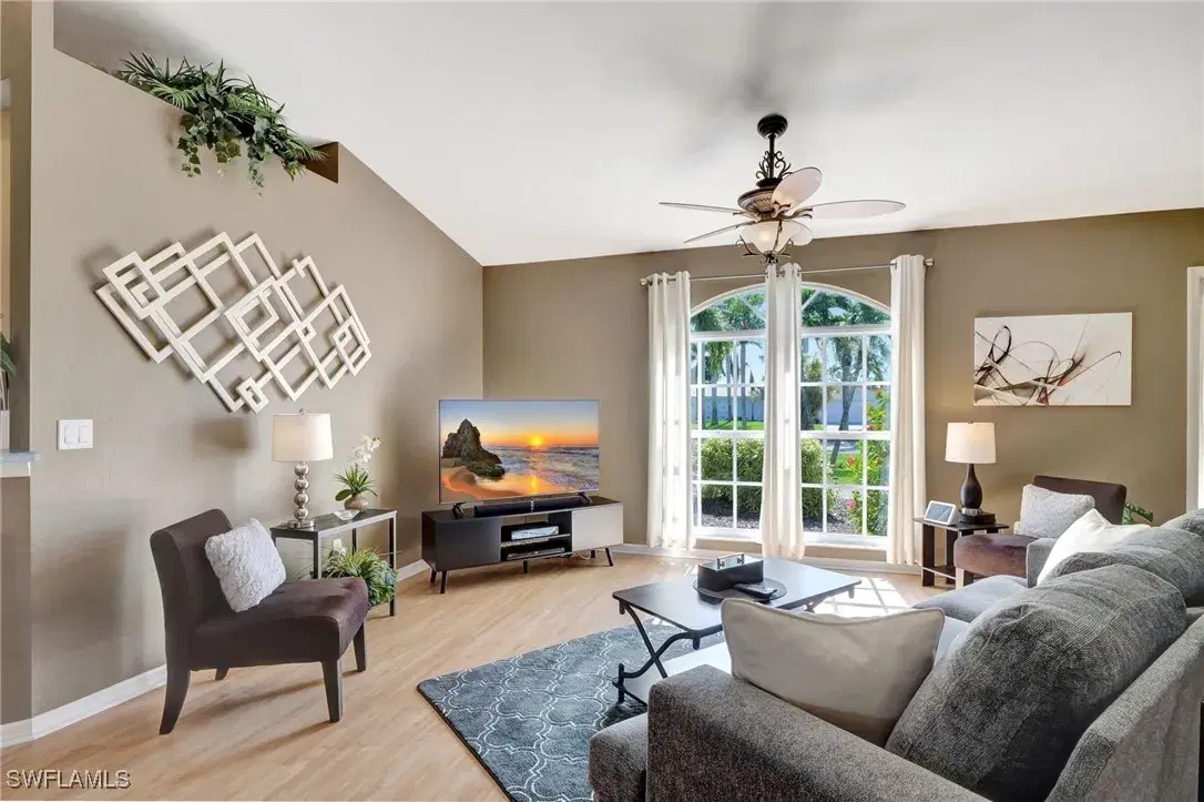 Picture of 1825 Cornwallis Pkwy, Cape Coral, FL 33904