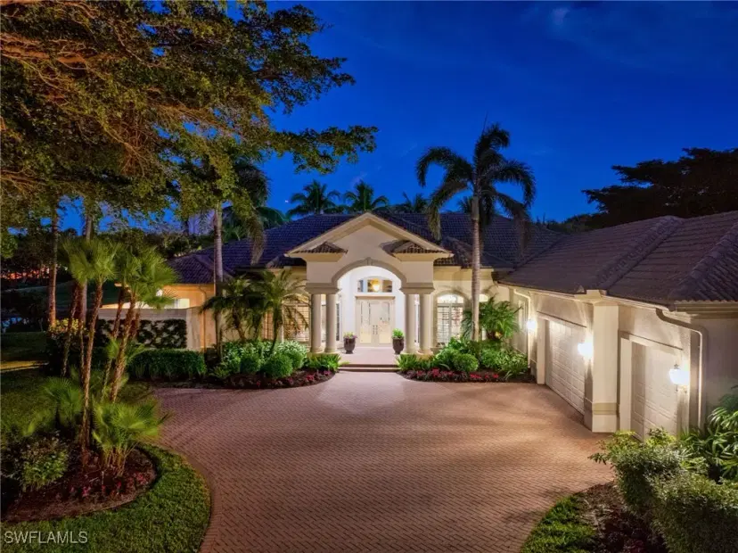 Picture of 1941 Cocoplum Ct, Naples FL 34105