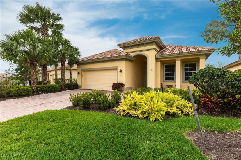 Picture of 12020 Bramble Cove Dr, Fort Myers FL 33905