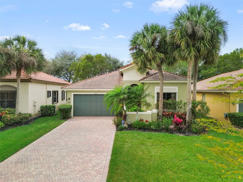 Picture of 9744 Isles Cay Drive, Delray Beach FL 33446