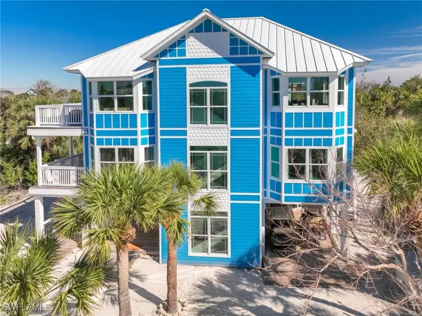 Picture of 4460 Smugglers Dr, Upper Captiva FL 33924