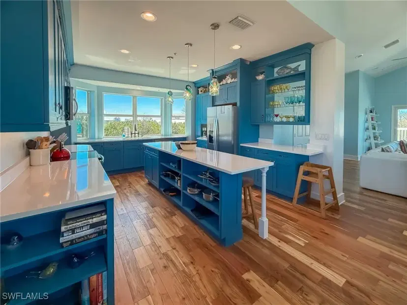 Picture of 4460 Smugglers Dr, Upper Captiva FL 33924