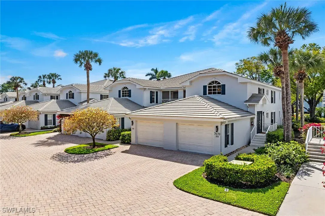 Picture of 7070 Barrington Cir 202, Naples, FL 34108