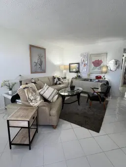 Picture of 4062 Guildford D, Boca Raton, FL 33434