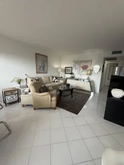 Picture of 4062 Guildford D, Boca Raton, FL 33434