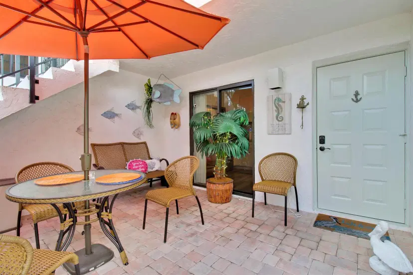 Picture of 1405 S Federal Highway 155, Delray Beach FL 33483