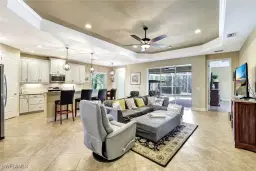 Picture of 14531 Manchester Dr, Naples, FL 34114