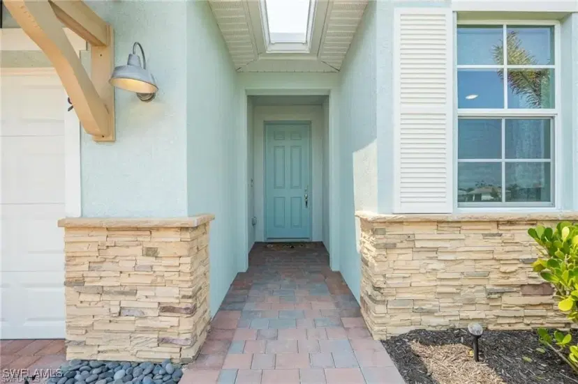Picture of 299 Tamarindo Ln, Naples FL 34114