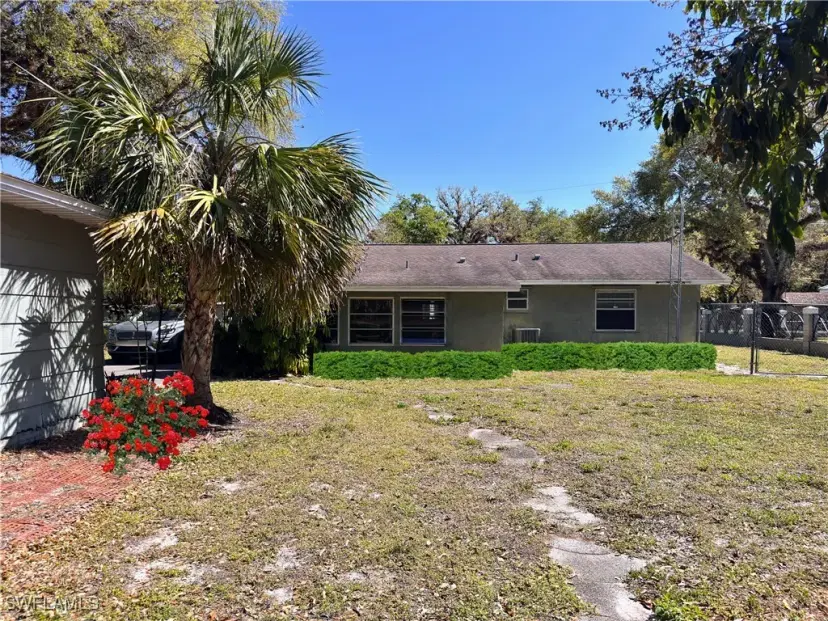 Picture of 210 Hardee St, Labelle FL 33935