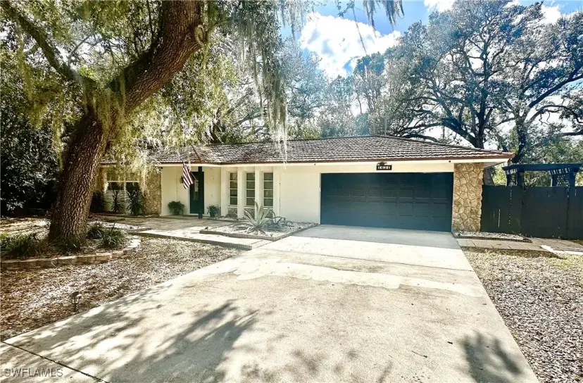 Picture of 1621 Sunkist, Fort Myers FL 33905