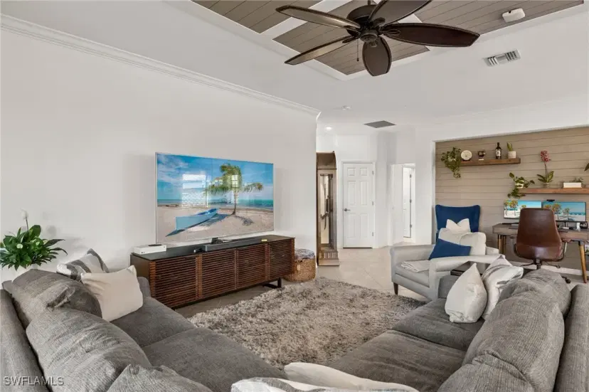 Picture of 12035 Hawthorn Lake Dr 201, Fort Myers FL 33913