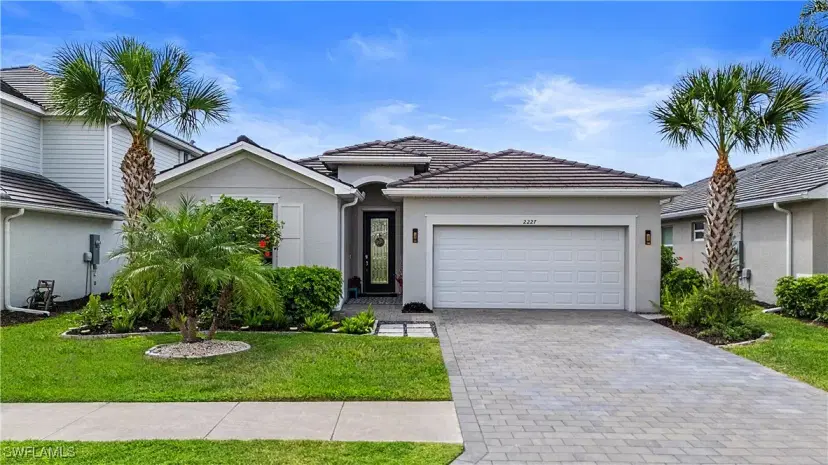 Picture of 2227 Dancy St, Naples FL 34120