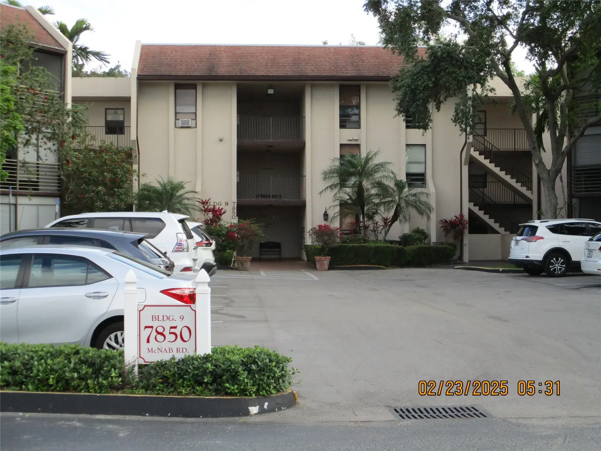 Picture of 7850 W Mcnab Rd 204, Tamarac, FL 33321
