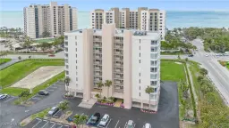 Picture of 11118 Gulf Shore Dr A503, Naples, FL 34108