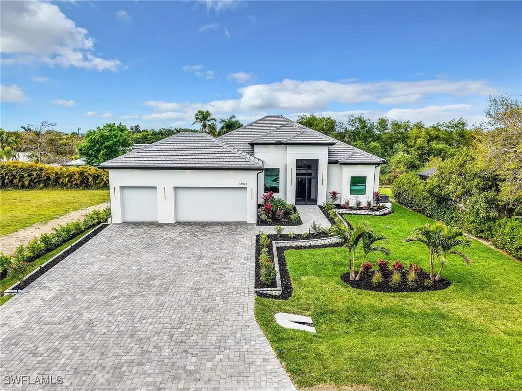 Picture of 18277 Royal Hammock Blvd, Naples, FL 34114