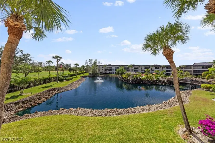 Picture of 6979 Winkler Rd 122, Fort Myers FL 33919