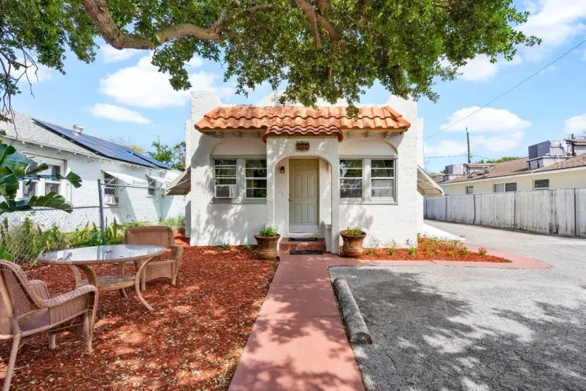 Picture of 410 S Ocean Breeze, Lake Worth Beach FL 33460