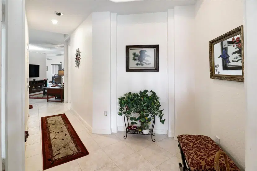 Picture of 7930 Exeter Cir 101, Fort Lauderdale FL 33321