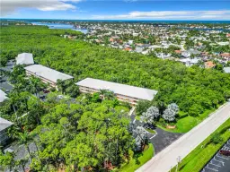 Picture of 3001 Sandpiper Bay Cir B202, Naples, FL 34112
