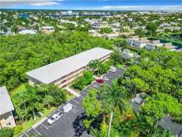 Picture of 3001 Sandpiper Bay Cir B202, Naples, FL 34112