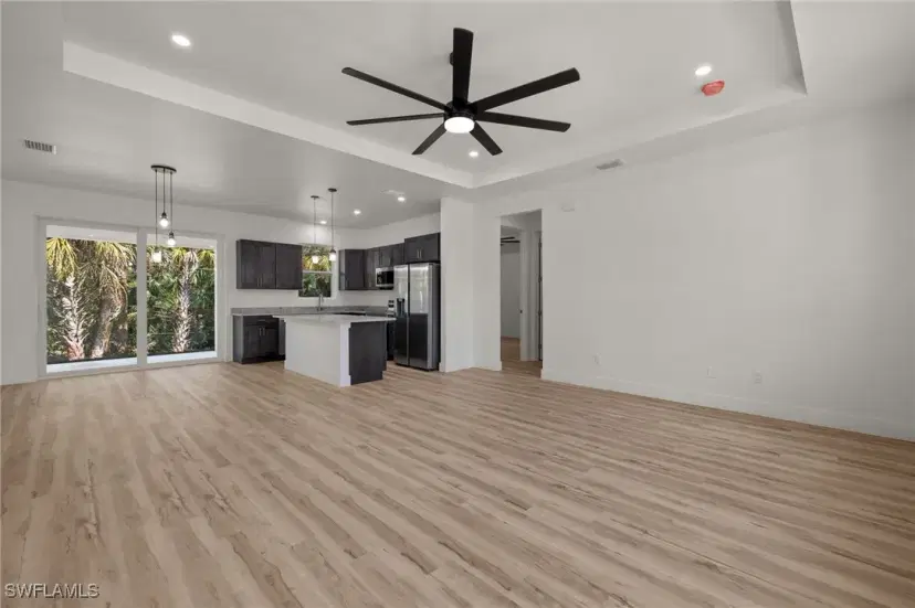Picture of 881 Spaulding St E, Lehigh Acres FL 33974
