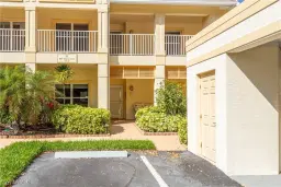 Picture of 1015 Tarpon Cove Dr 1403, Naples, FL 34110