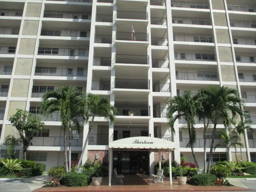 Picture of 3300 N Palm Aire Drive 306, Pompano Beach FL 33069