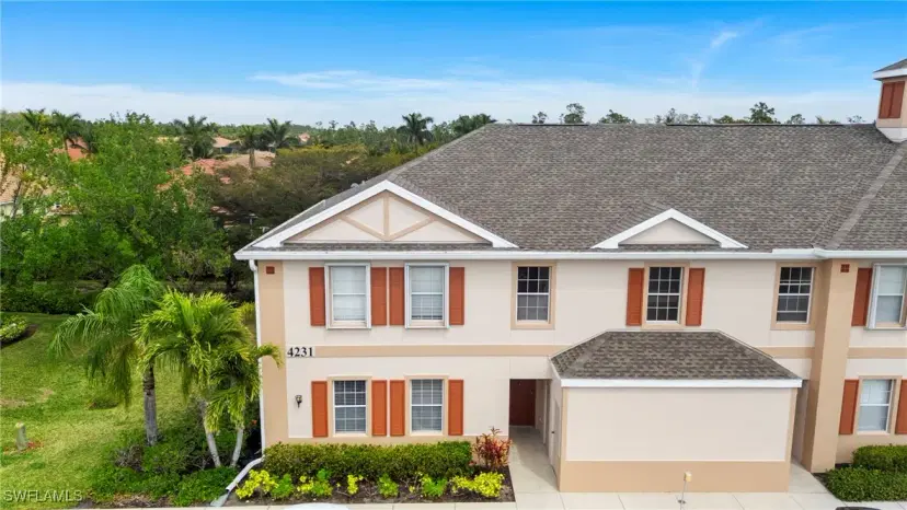 Picture of 4231 Liron Ave 101, Fort Myers FL 33916