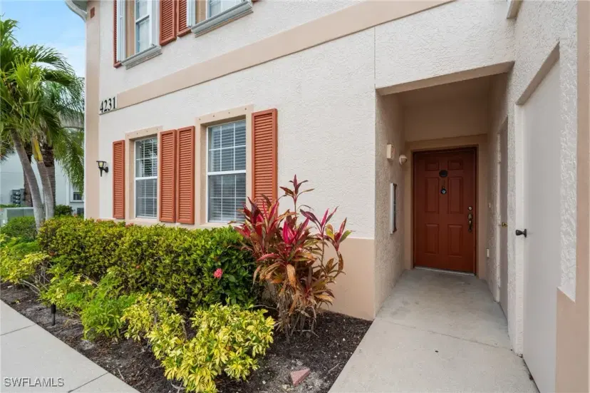 Picture of 4231 Liron Ave 101, Fort Myers FL 33916