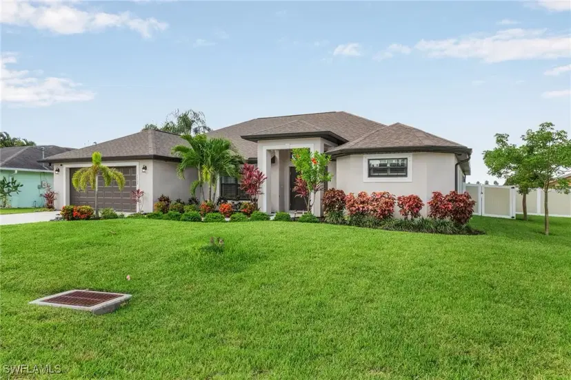 Picture of 1702 SE 1St Ter, Cape Coral FL 33990