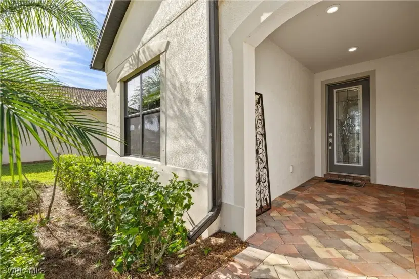 Picture of 12108 Sussex St, Fort Myers FL 33913