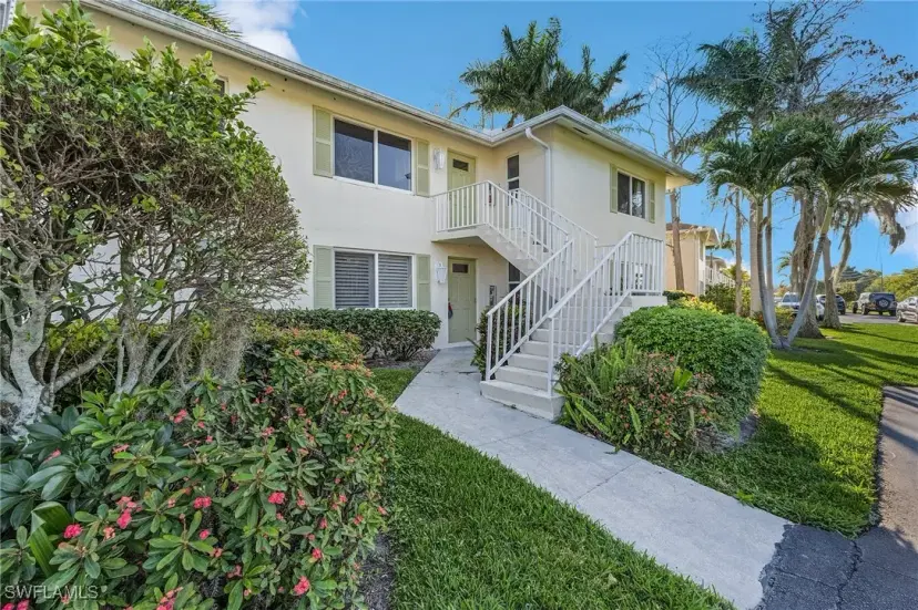 Picture of 833 Teryl Rd 1, Naples FL 34112