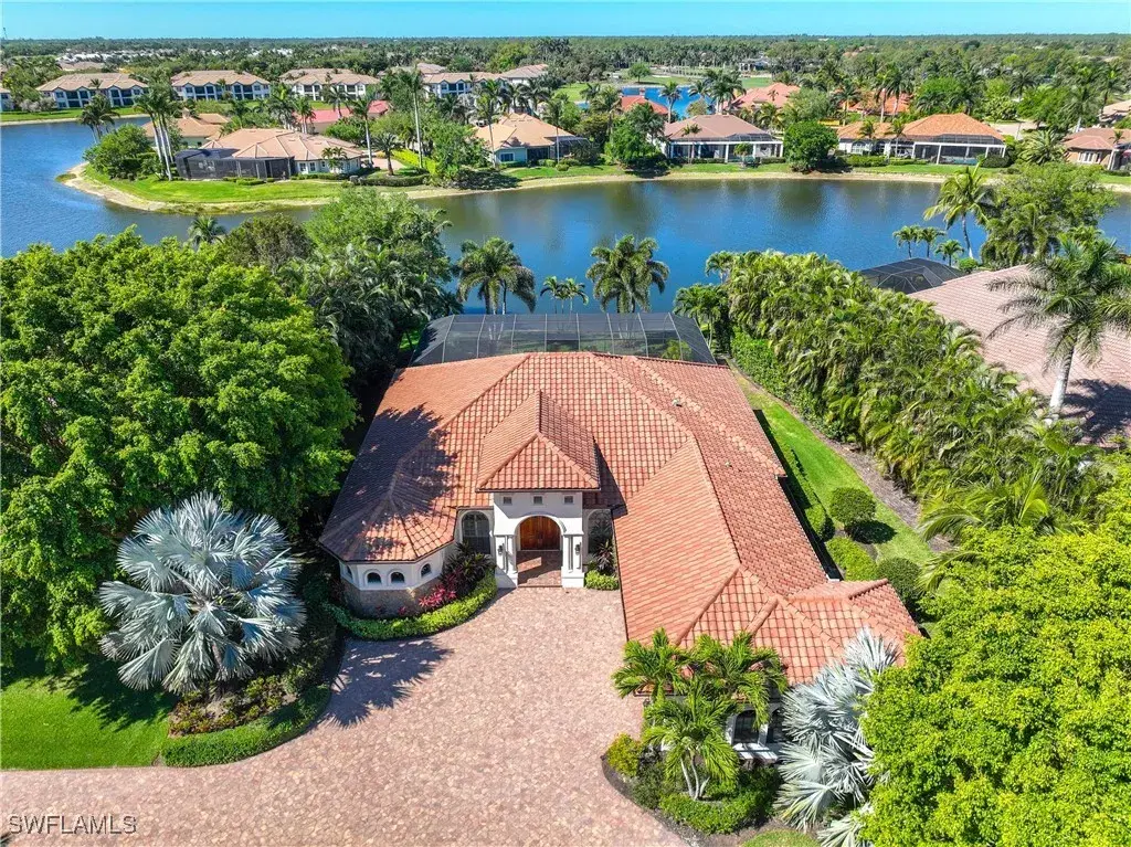 Picture of 7717 Trent Ct, Naples, FL 34113