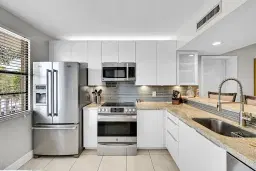 Picture of 6085 Balboa Circle 302, Boca Raton, FL 33433