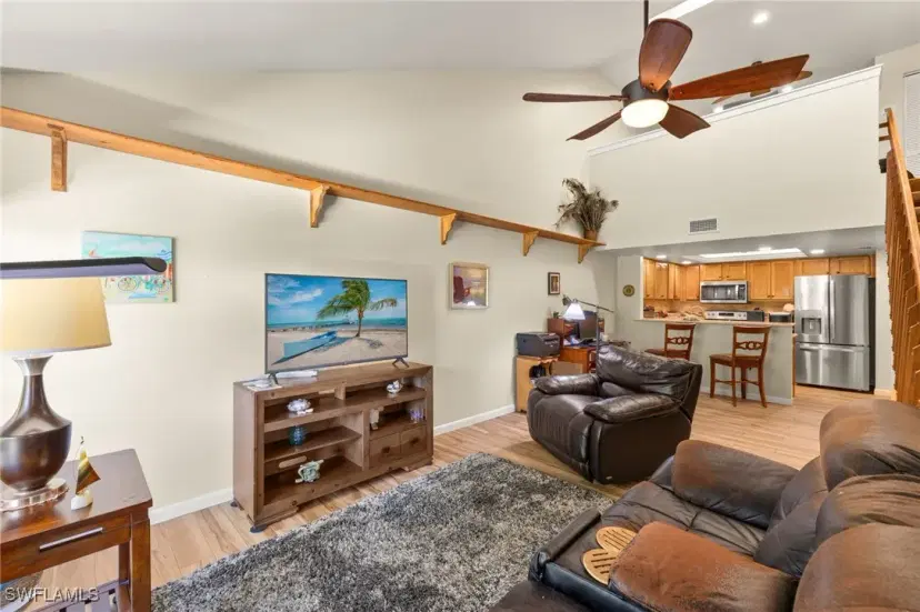 Picture of 1861 Crystal Dr 16, Fort Myers FL 33907