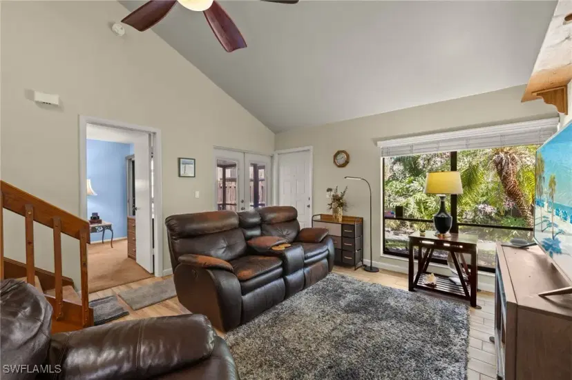 Picture of 1861 Crystal Dr 16, Fort Myers FL 33907