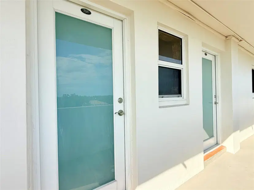 Picture of 1175 Miami Gardens Dr 703, Miami FL 33179