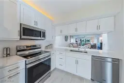 Picture of 2324 Hidden Lake Dr 609, Naples, FL 34112