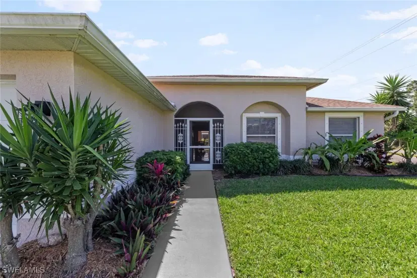 Picture of 1526 NW 24Th Ter, Cape Coral FL 33993